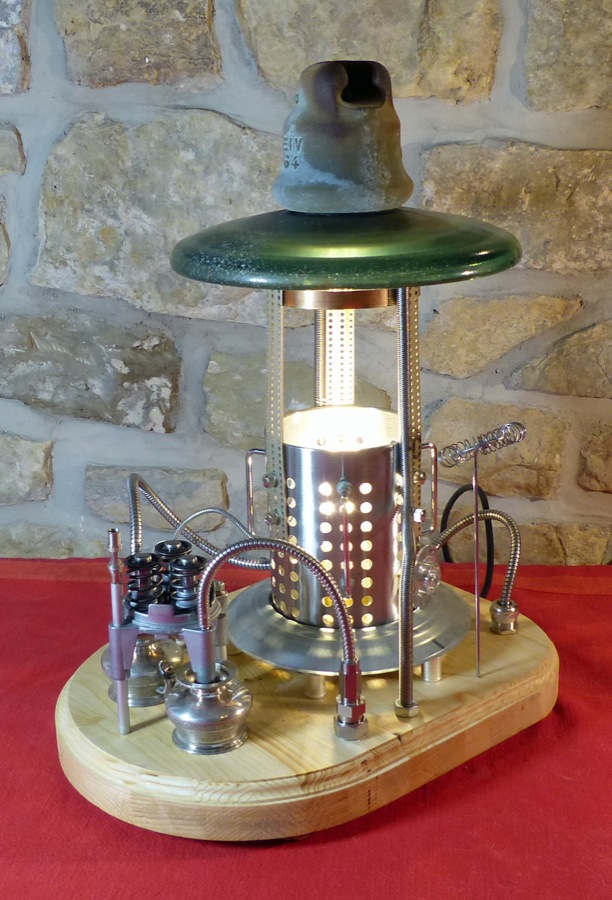 Steampunk Lamp 12_0818_900.jpg